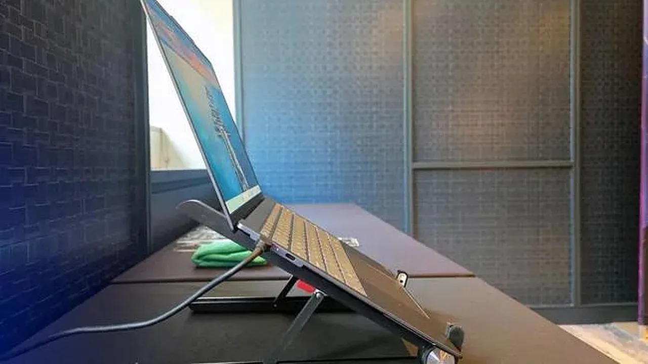 lenovo concept laptop ultra thin lightweight